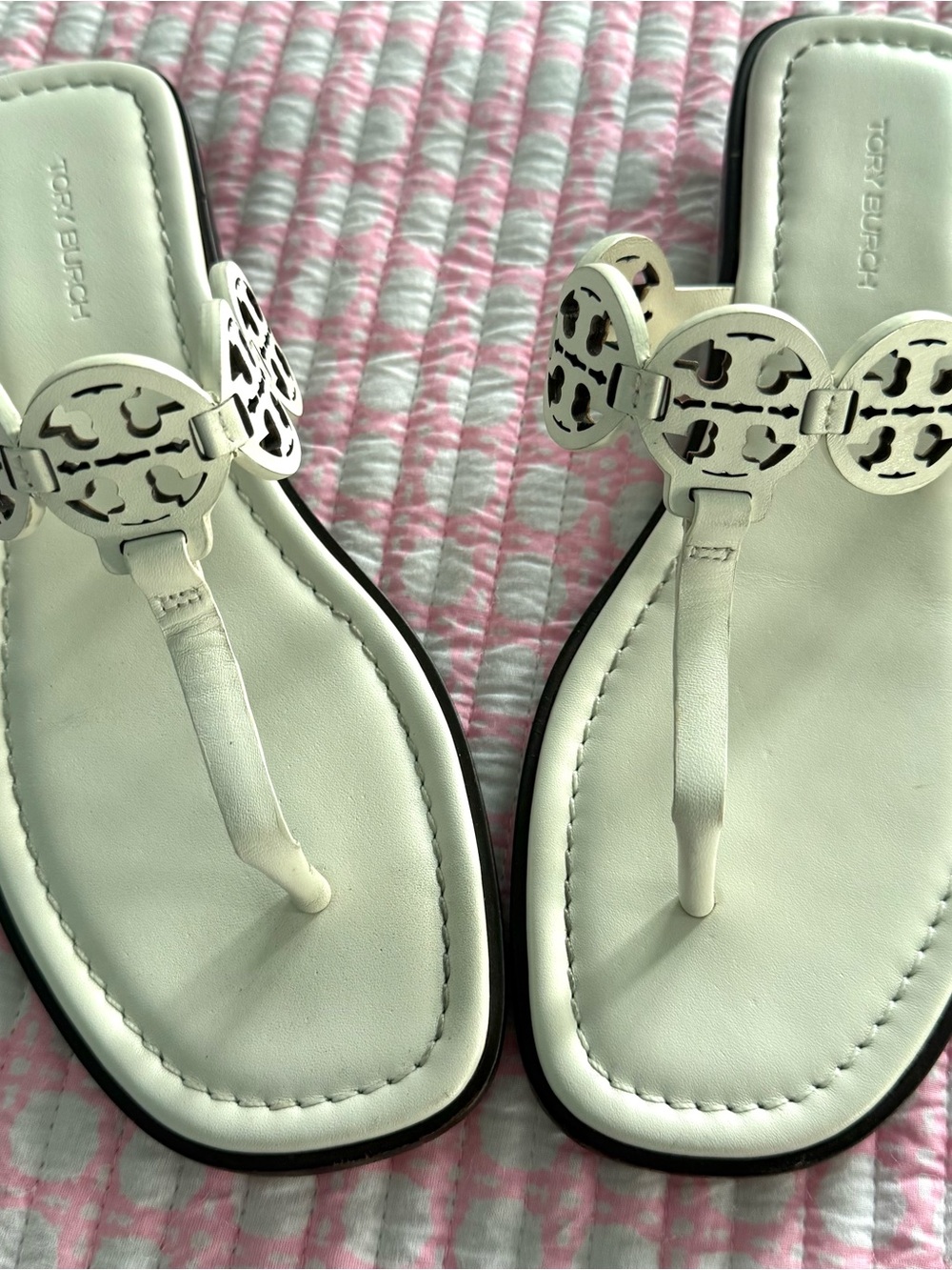 Tory Burch Cream Miller Logo Thong Sandals in box - Picture 5 of 11